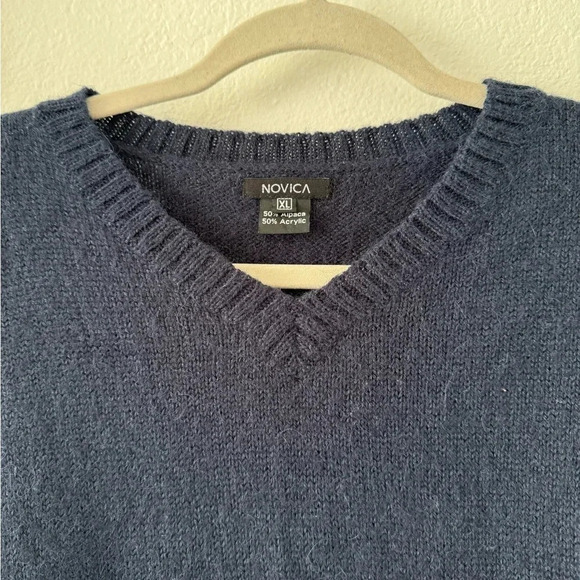 Novica Men's Peruvian Alpaca Wool Blend Classic Pullover V- neck Sweater, Sz XL - Picture 6 of 8
